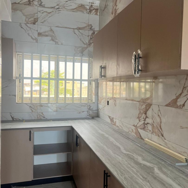 Appartement à louer à Cotonou Fidjrossè Aibatin