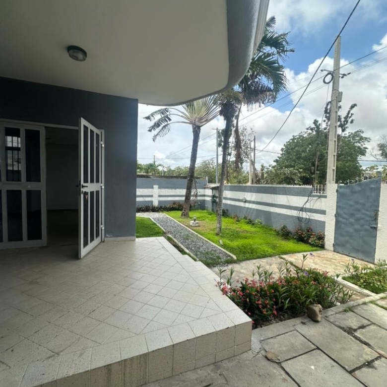 Deux Villas Duplex à vendre à Cotonou Camp Guézo