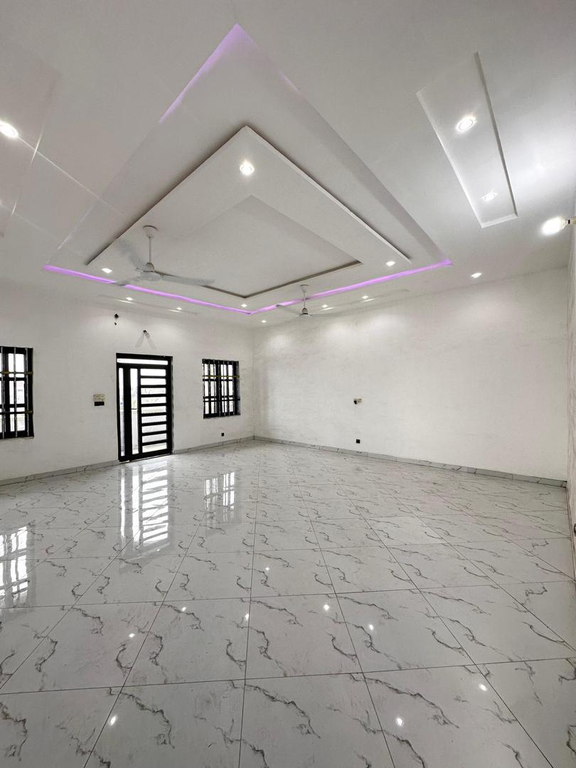 Grand Appartement haut standing à louer à Cotonou Fidjrossè