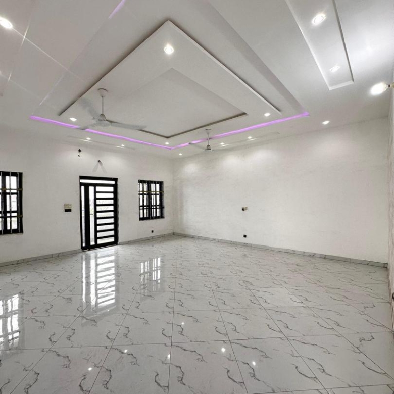 Grand Appartement haut standing à louer à Cotonou Fidjrossè