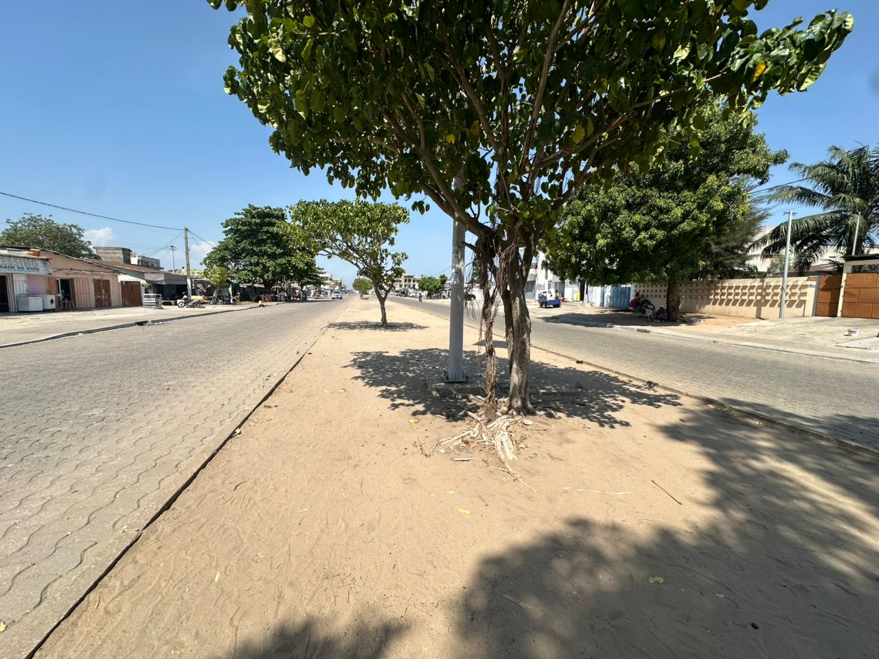 Parcelle bâtie à vendre à Cotonou Gbèdjromindé (2)