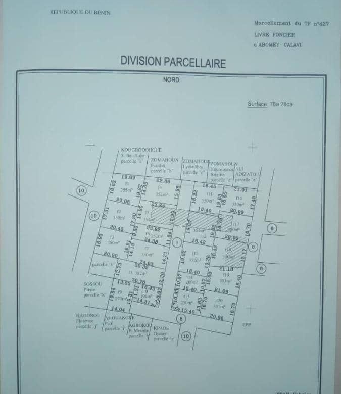 Vingt Parcelle à vendre à Calavi Womey