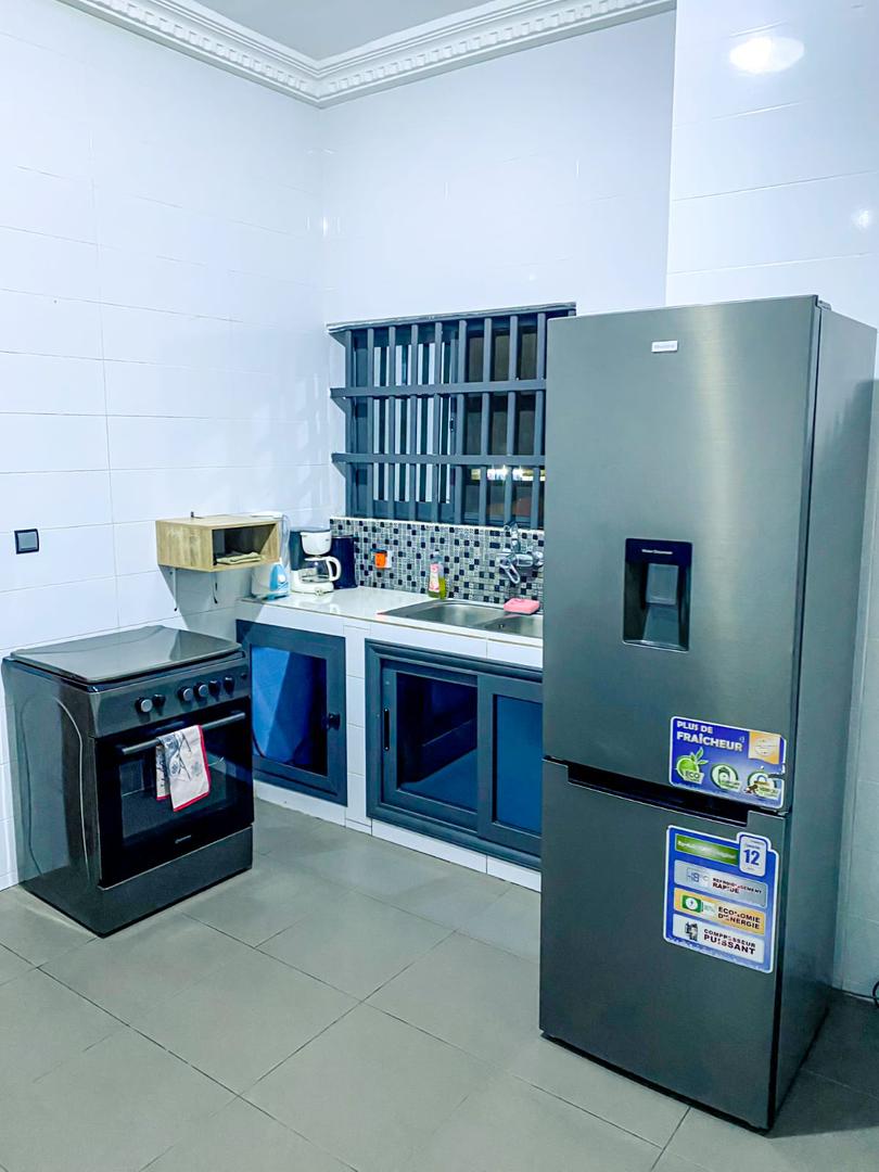 Appartement meublé à louer à Cotonou Fidjrossè Togbin Plage (13)