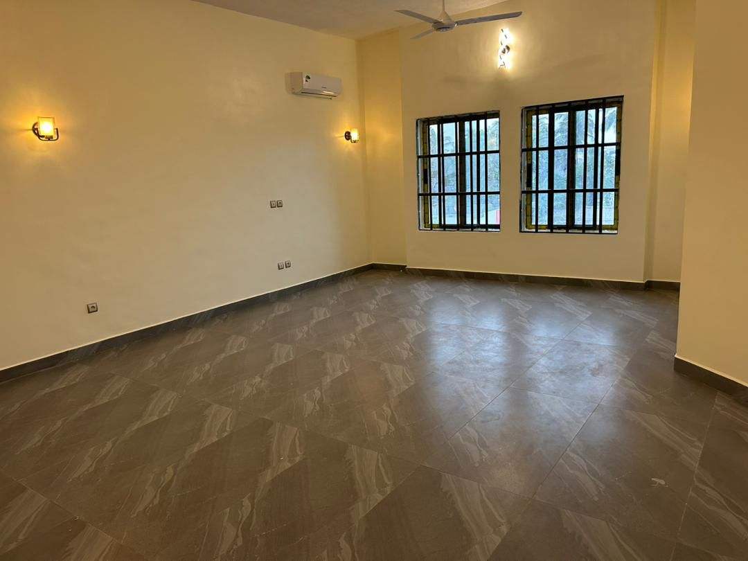 Appartements nouvelle construction avec Terrasse à louer à Cotonou Fidjrossè Plage