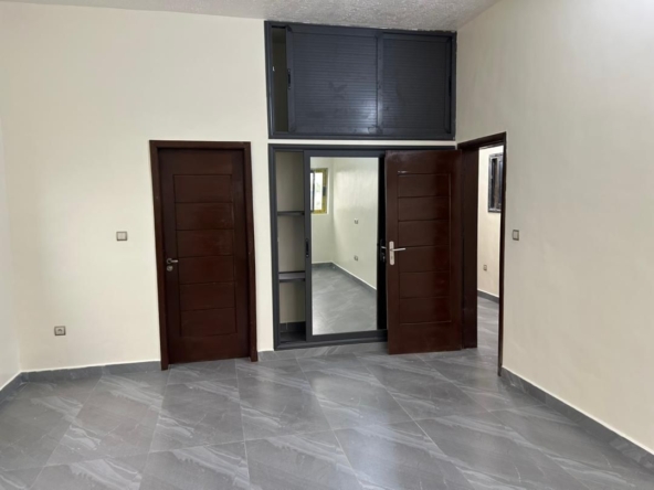 Appartements nouvelle construction avec Terrasse à louer à Cotonou Fidjrossè Plage