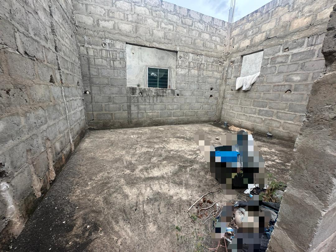 Maison inachevée à vendre à Abomey-Calavi Womey Sodo (2)