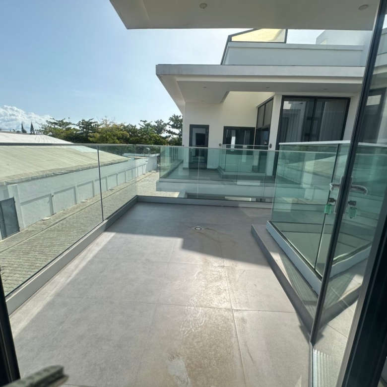 Villa à louer à Cotonou Haie-Vive Cocotiers