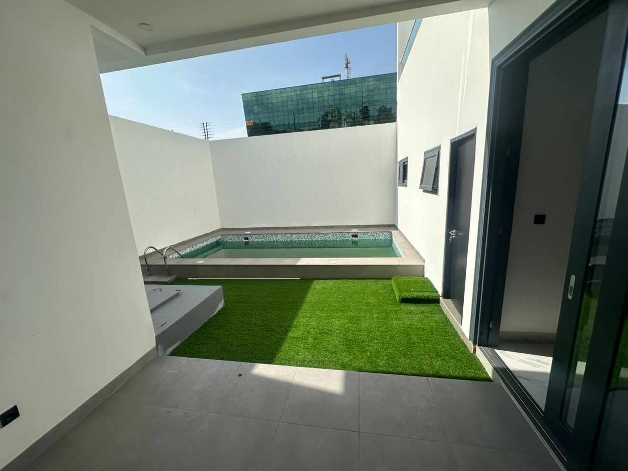 Villa à louer à Cotonou Haie-Vive Cocotiers