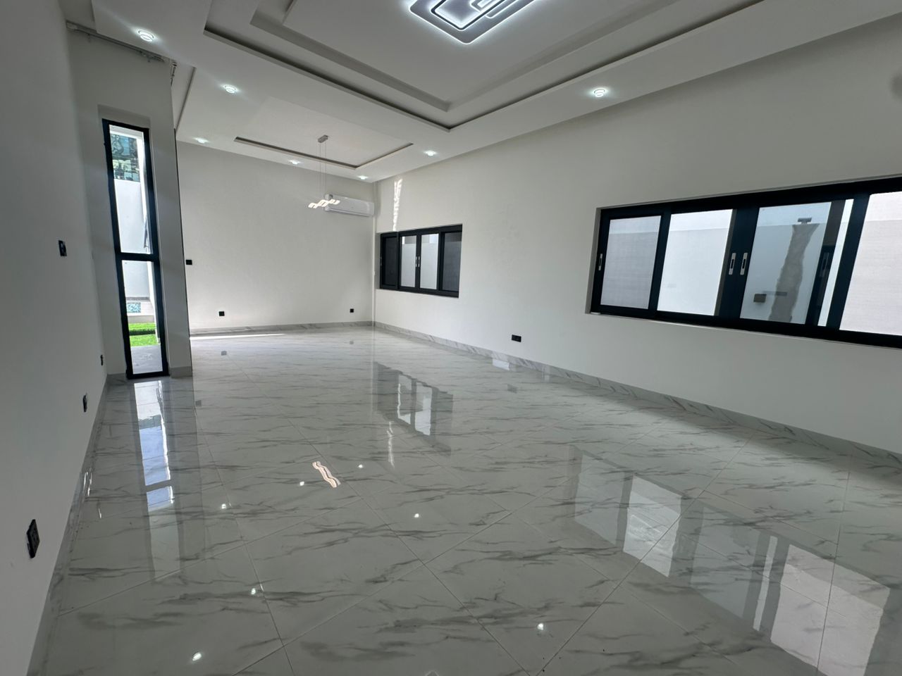 Villa à louer à Cotonou Haie-Vive Cocotiers