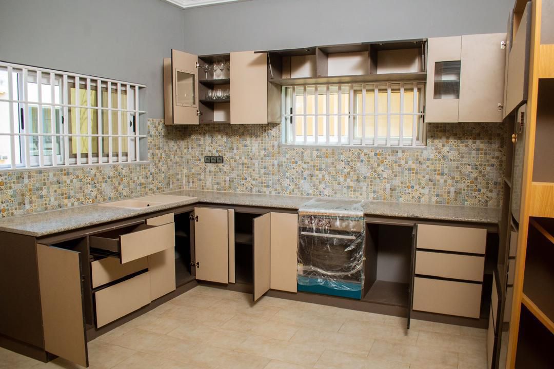 Villa meublée à louer à Cotonou Fidjrossè (63)