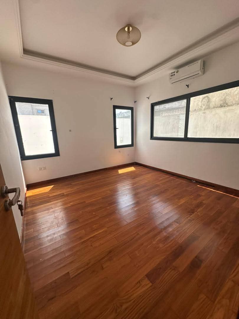 Appartement à louer à Cotonou Fidjrossè Plage (16)