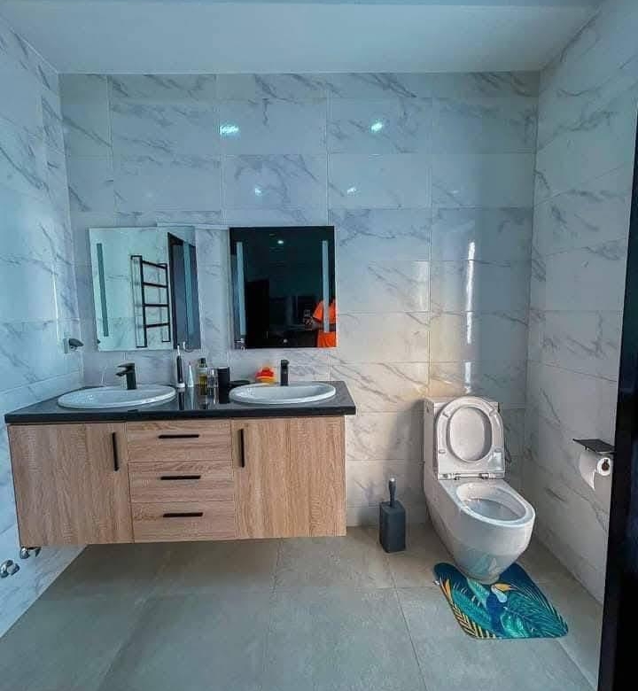 Appartement meublée moderne à louer à cotonou Fidjrossè plage