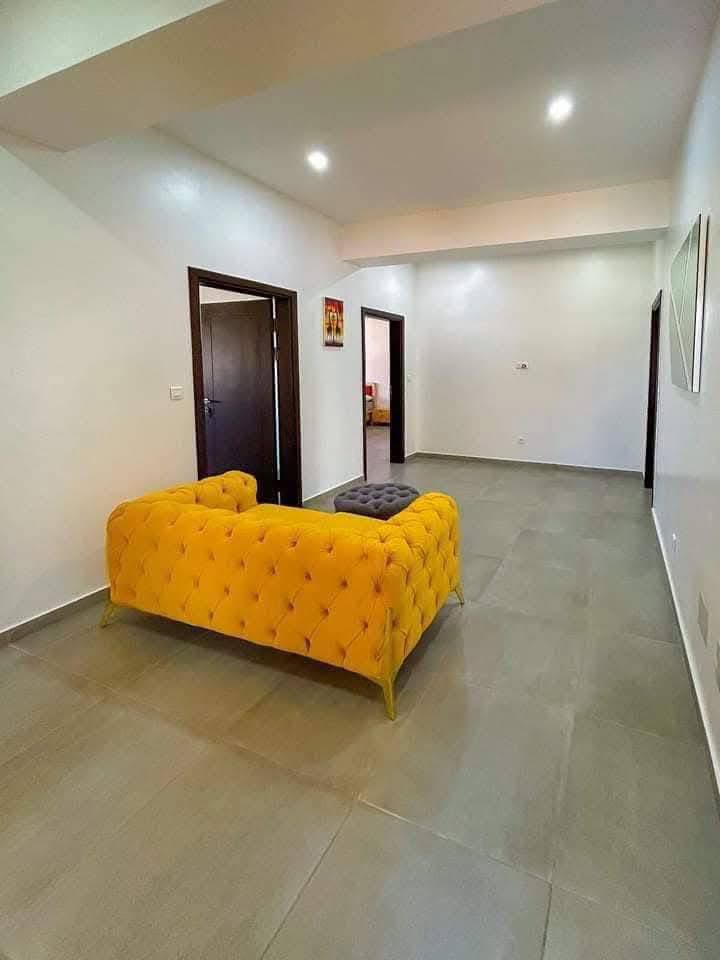 Appartement meublée moderne à louer à cotonou Fidjrossè plage