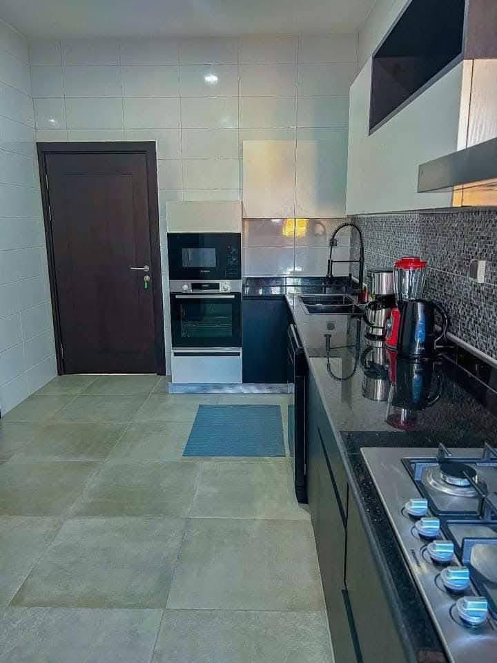Appartement meublée moderne à louer à cotonou Fidjrossè plage