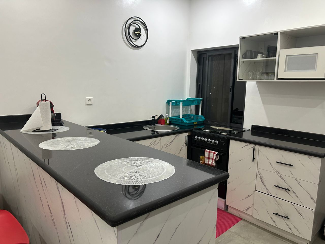 Studio meublé à louer à Cotonou Fidjrossè Houenoussou