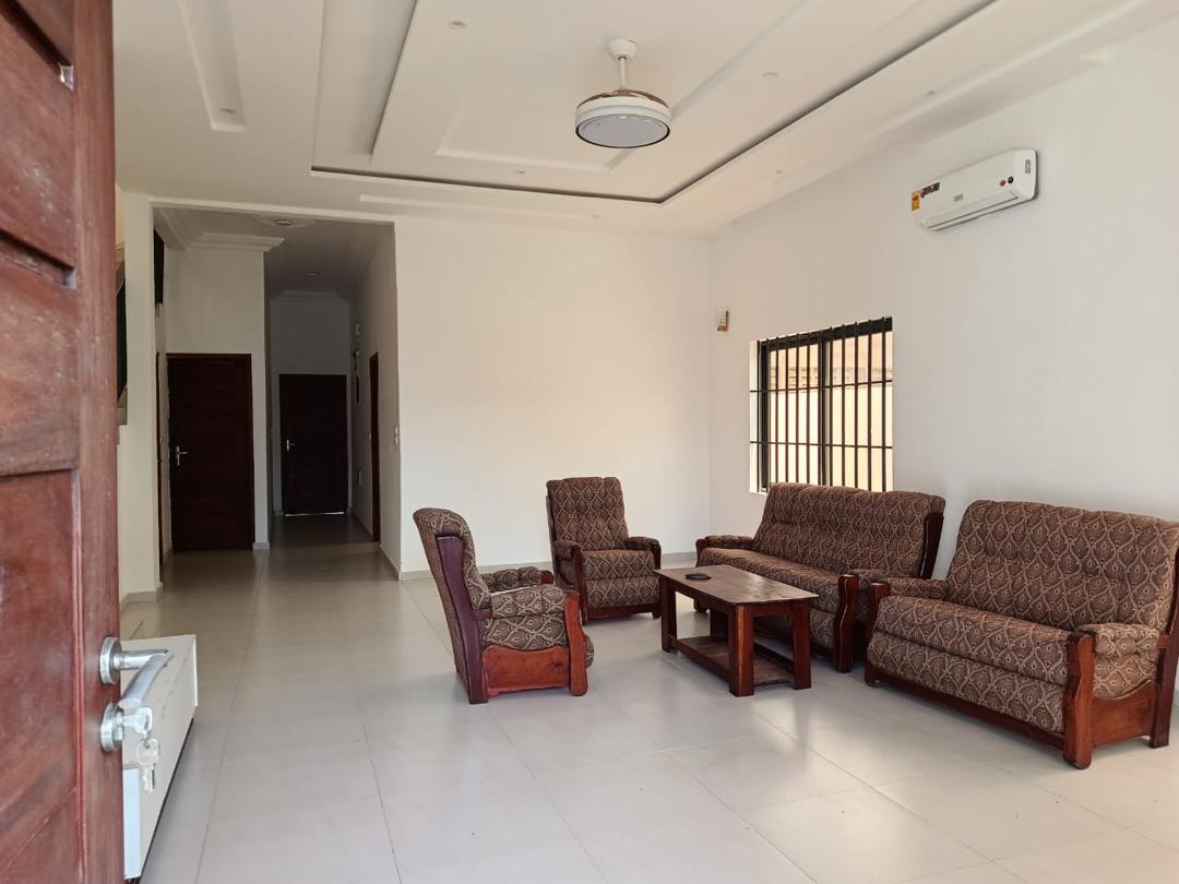 Villa A louer à Cotonou Fidjrossè Plage