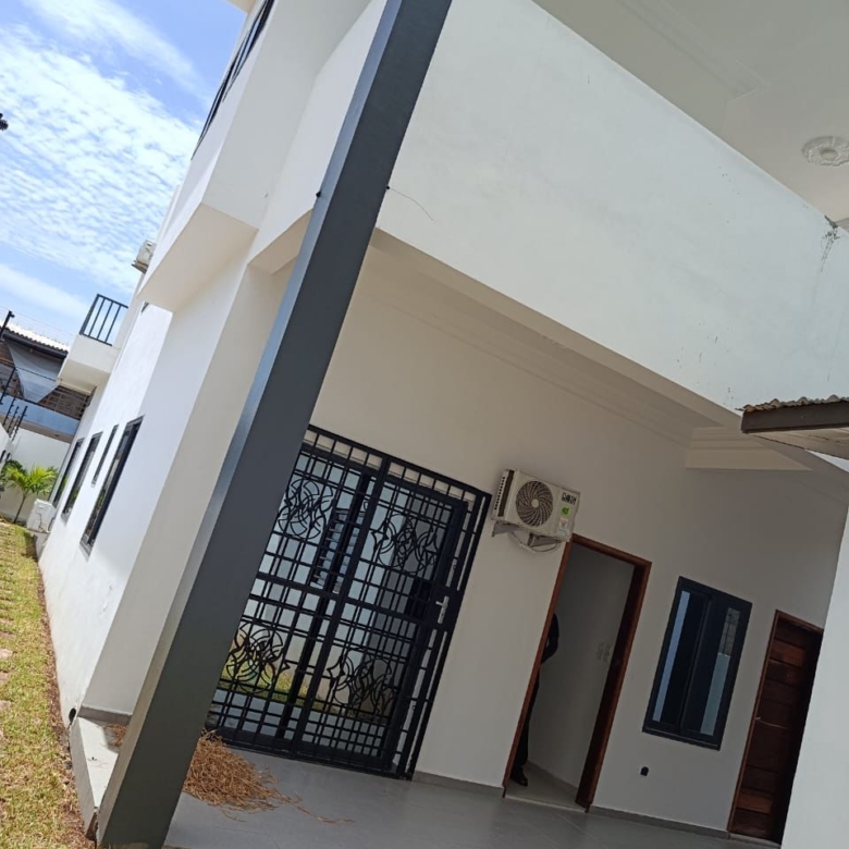 Villa A louer à Cotonou Fidjrossè Plage