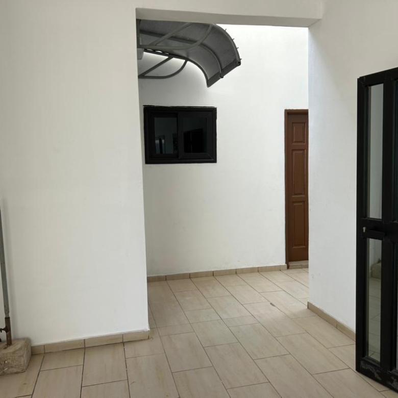 Villa à louer à Cotonou Akpakpa Zone des Ambassades (9)