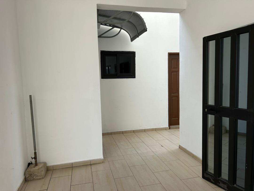 Villa à louer à Cotonou Akpakpa Zone des Ambassades (9)