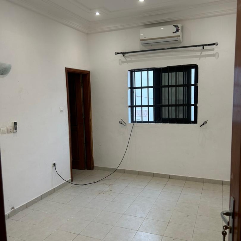 Villa à louer à Cotonou Akpakpa Zone des Ambassades (9)