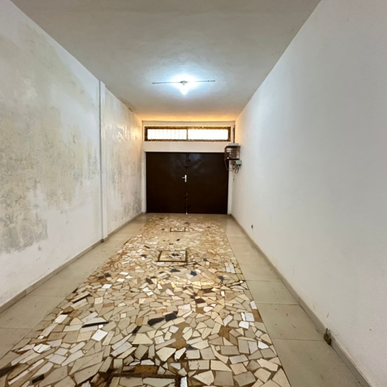 Villa à vendre à Abomey Calavi Akassato
