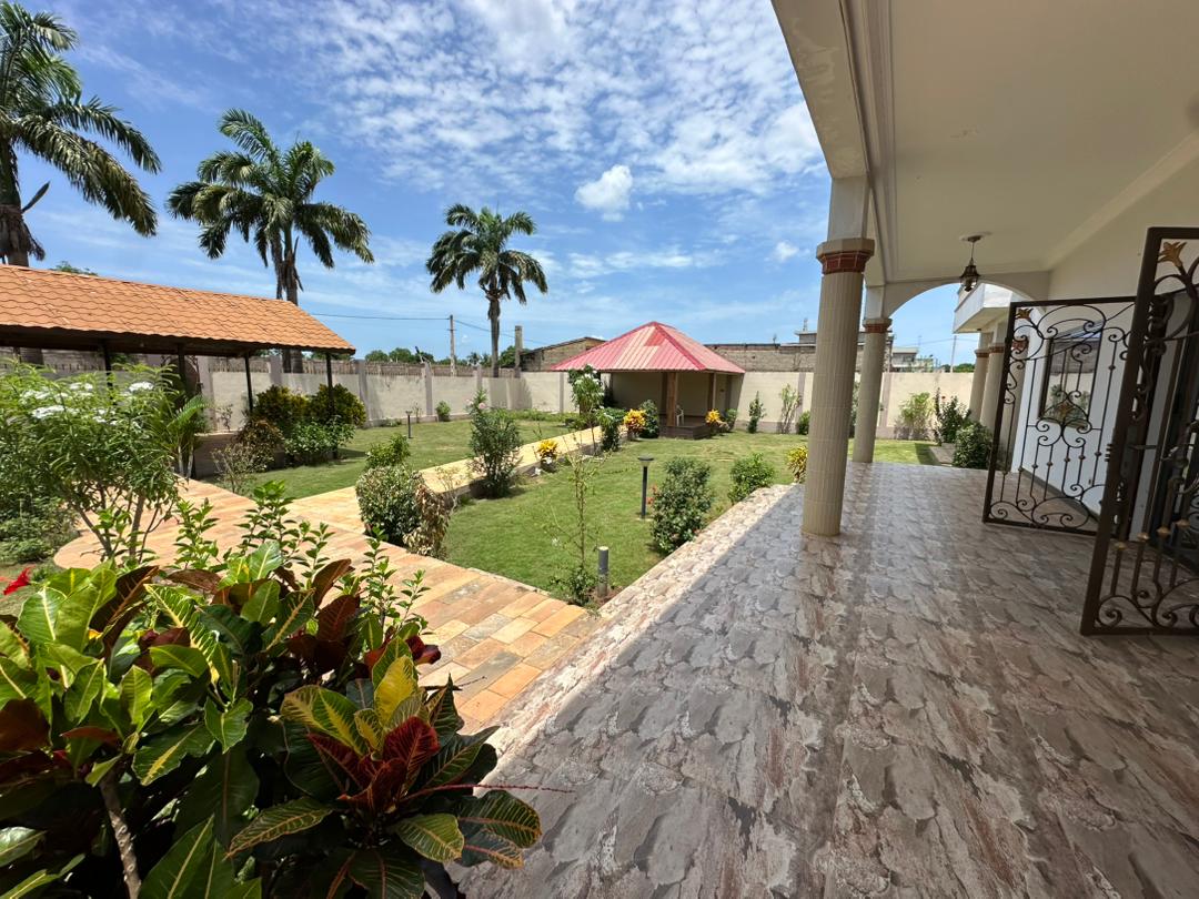 Villa à vendre à Abomey Calavi Akassato