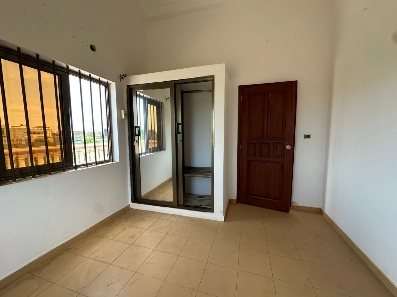 Villa à vendre à Abomey Calavi Akassato