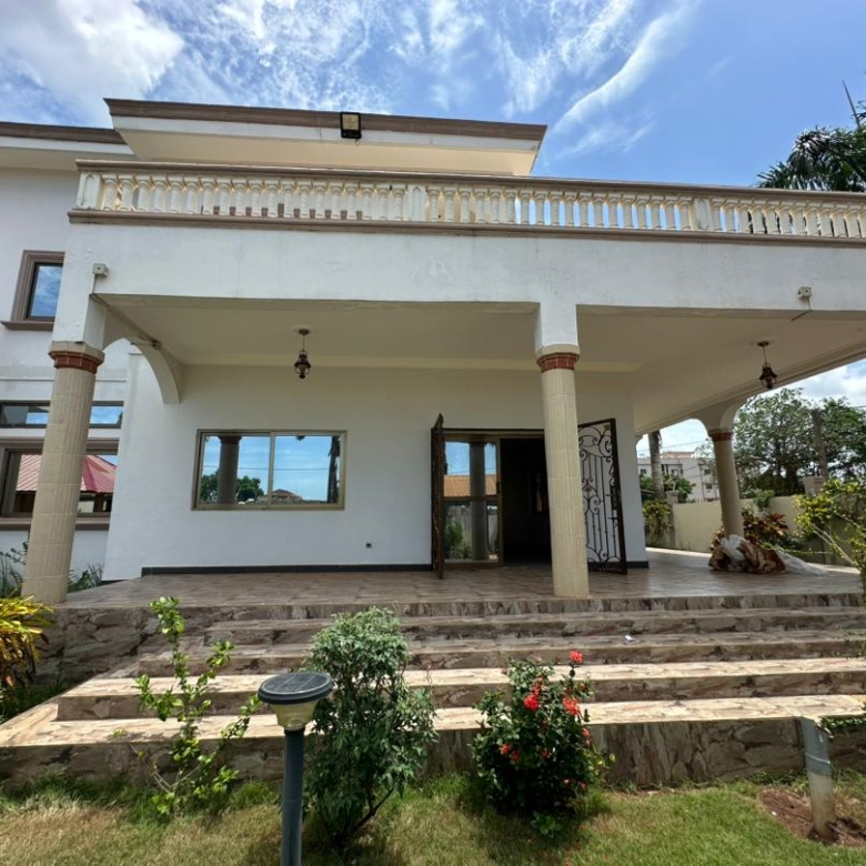 Villa à vendre à Abomey Calavi Akassato