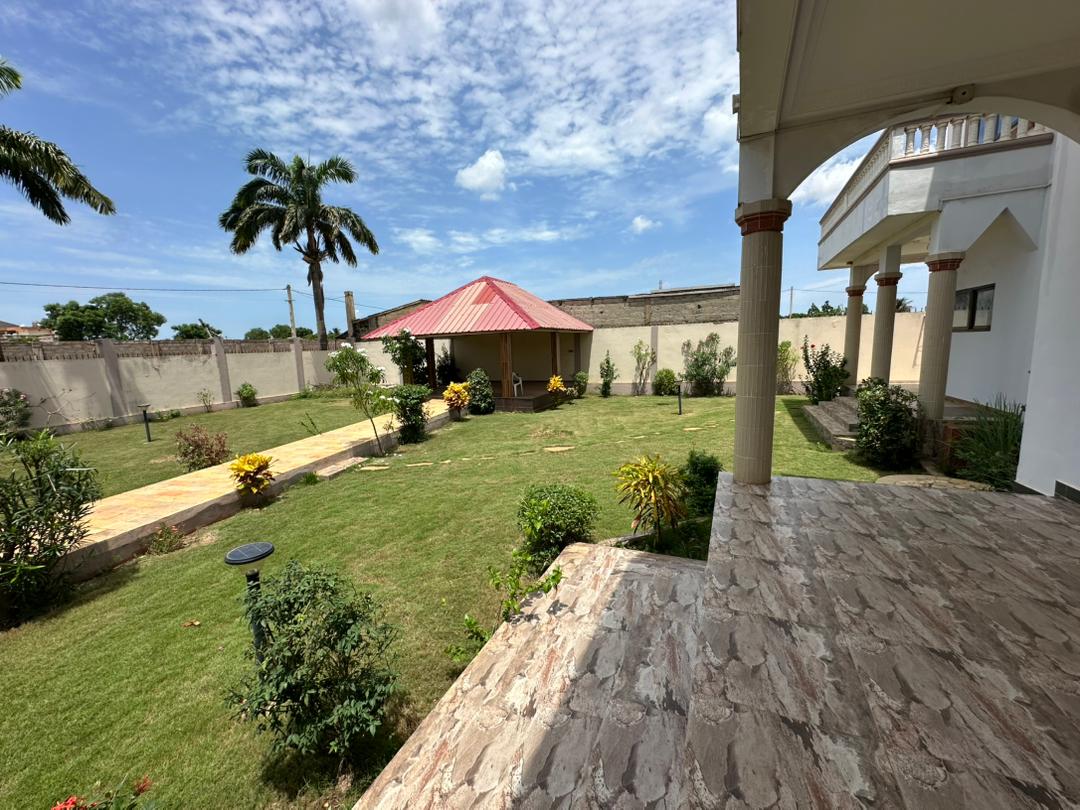 Villa à vendre à Abomey Calavi Akassato