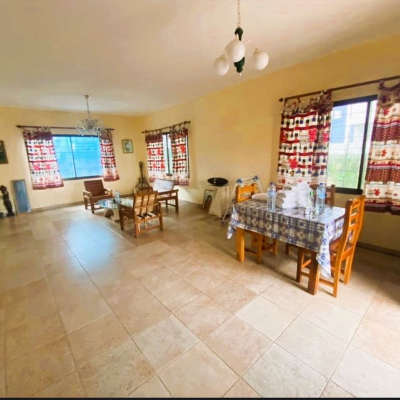 Villa à vendre à Cotonou Fidjrossè Plage