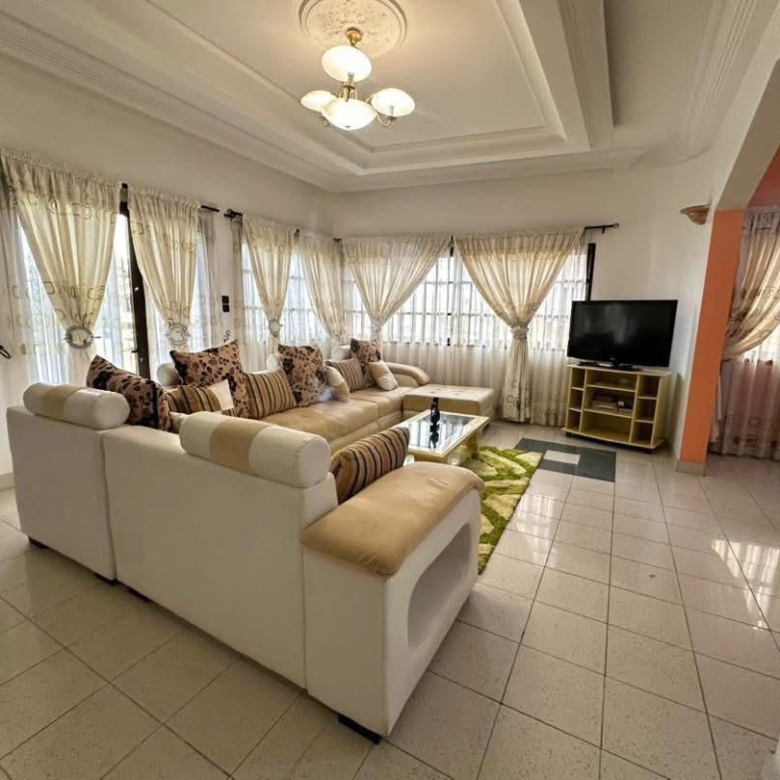 Appartement meublé à louer à Cotonou Fidjrossè (49)
