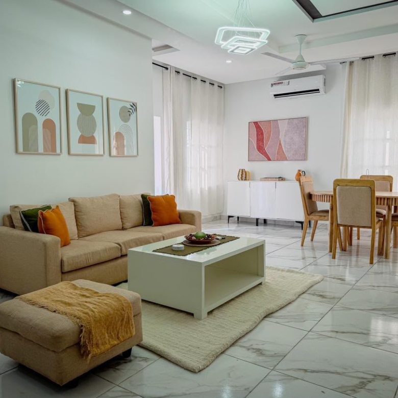 Appartement meublé à louer à Cotonou Fidjrossè Plage (99)