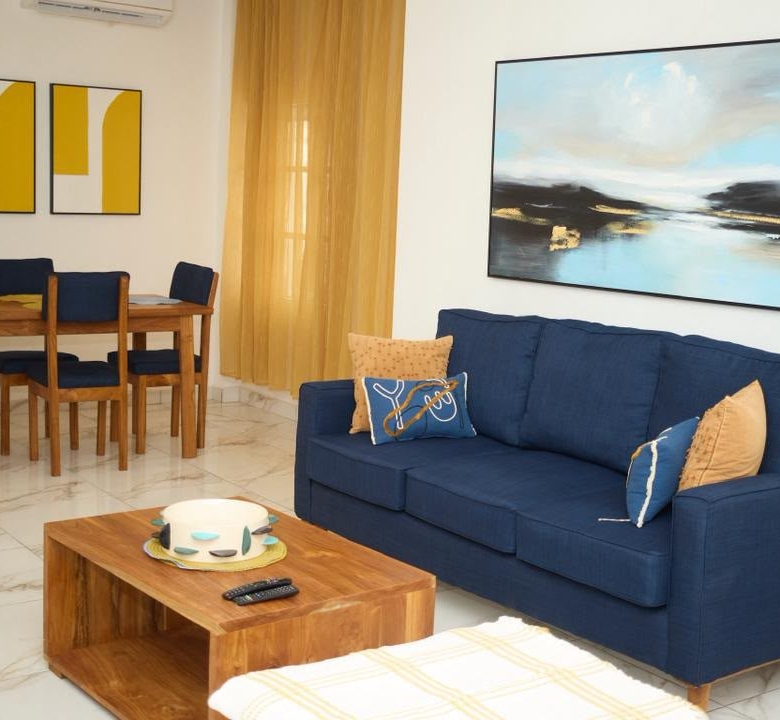 Appartement meublé à louer à Cotonou Fidjrossè Plage (118)