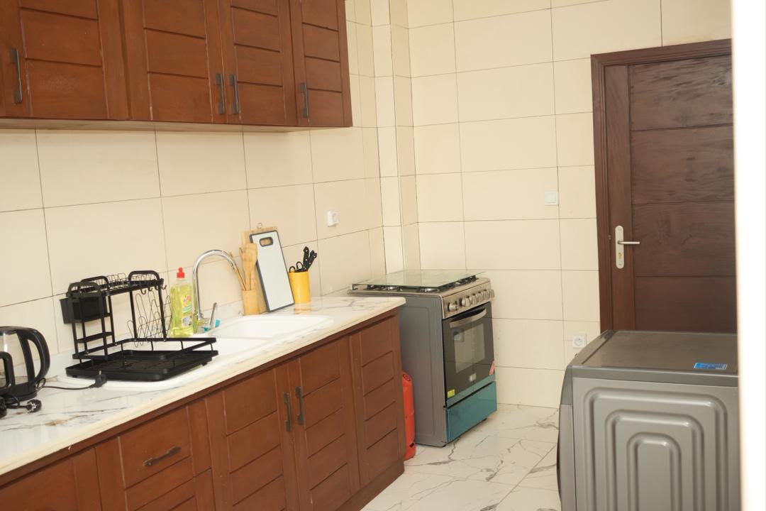 Appartement meublé à louer à Cotonou Fidjrossè Plage (118)