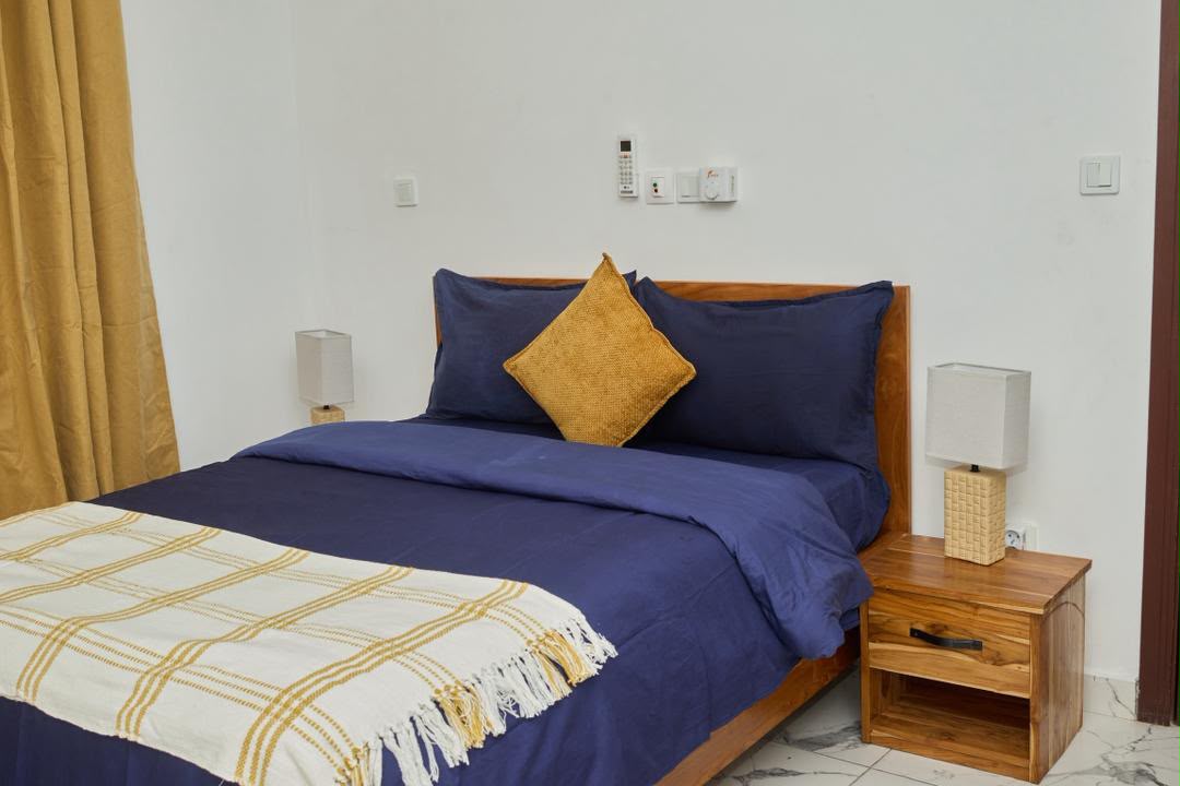 Appartement meublé à louer à Cotonou Fidjrossè Plage (118)