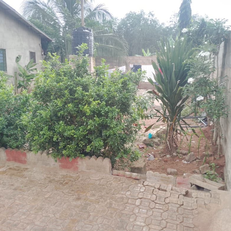 Maison à vendre à Abomey-Calavi Glo Alladacomey
