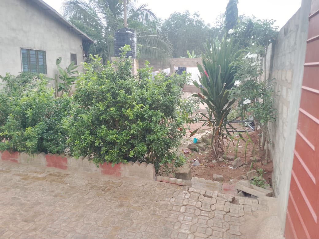 Maison à vendre à Abomey-Calavi Glo Alladacomey