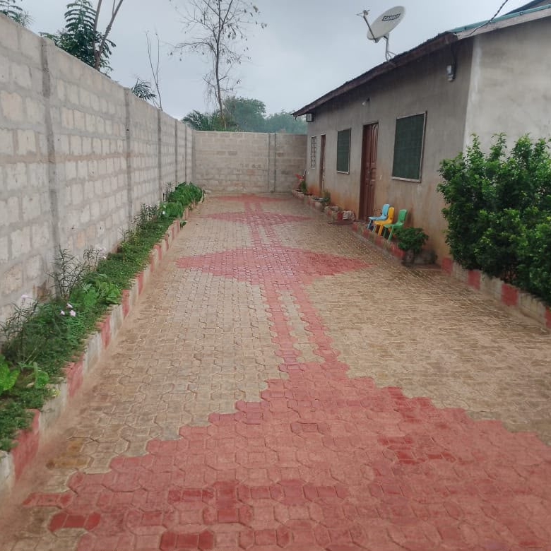 Maison à vendre à Abomey-Calavi Glo Alladacomey