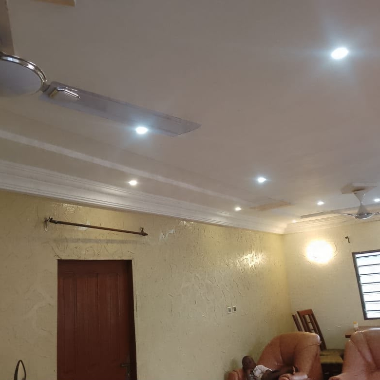 Maison à vendre à Abomey-Calavi Glo Alladacomey