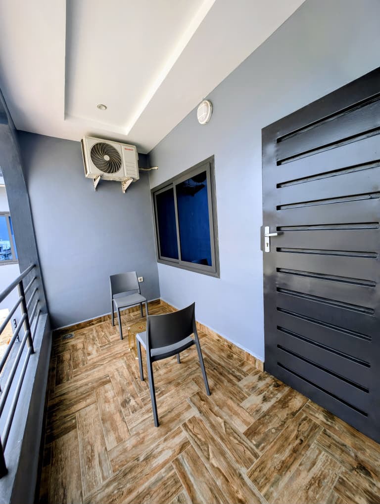 Duplex meublé à louer à Cotonou Fidjrossè Calvaire
