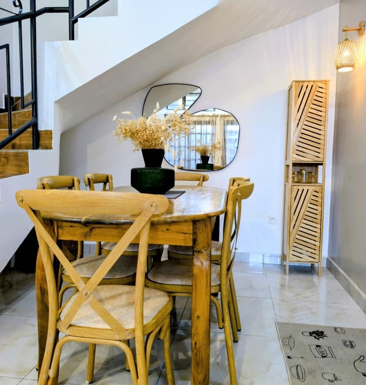 Duplex meublé à louer à Cotonou Fidjrossè Calvaire