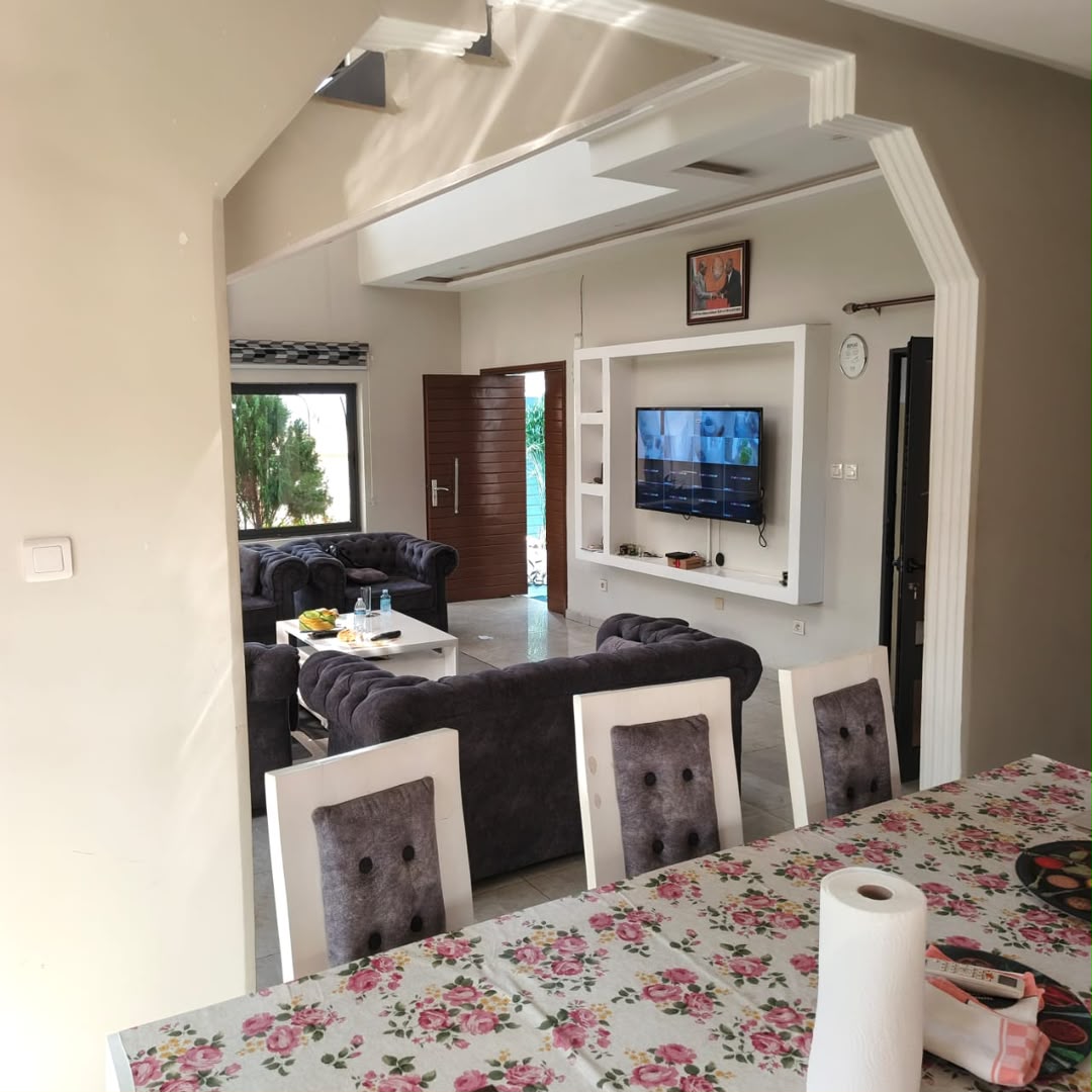Villa duplex meublée, non meublée vue sur mer à louer à Cotonou Fidjrossè (2