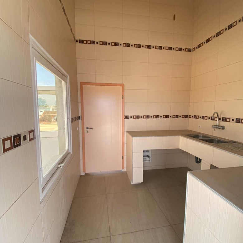 VILLA À VENDRE À COTONOU AKPAKPA QUARTIER JACK