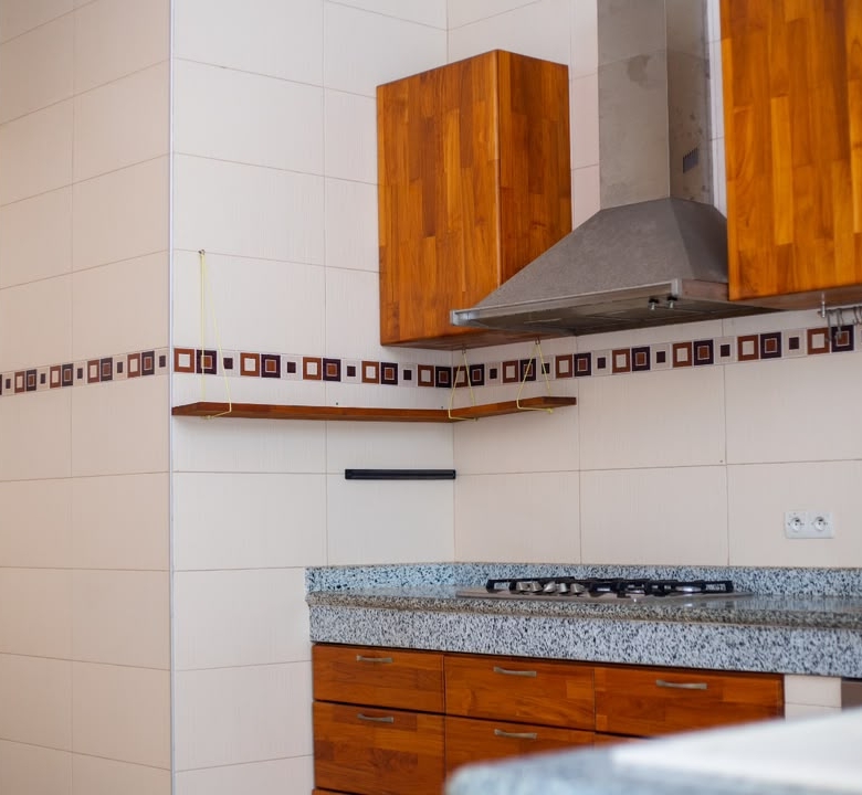VILLA À VENDRE À COTONOU AKPAKPA QUARTIER JACK