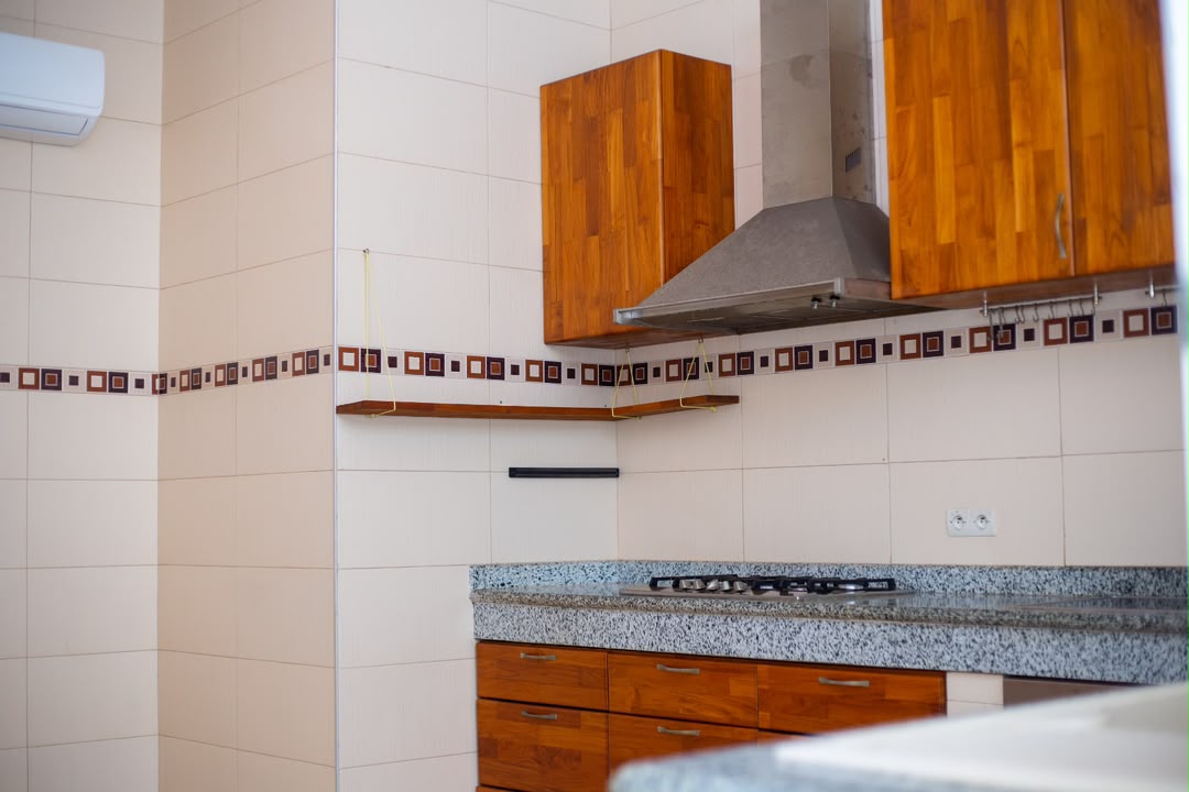 VILLA À VENDRE À COTONOU AKPAKPA QUARTIER JACK