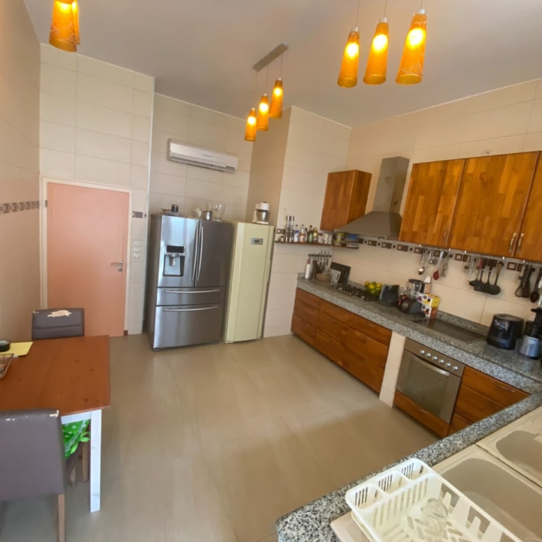 VILLA À VENDRE À COTONOU AKPAKPA QUARTIER JACK
