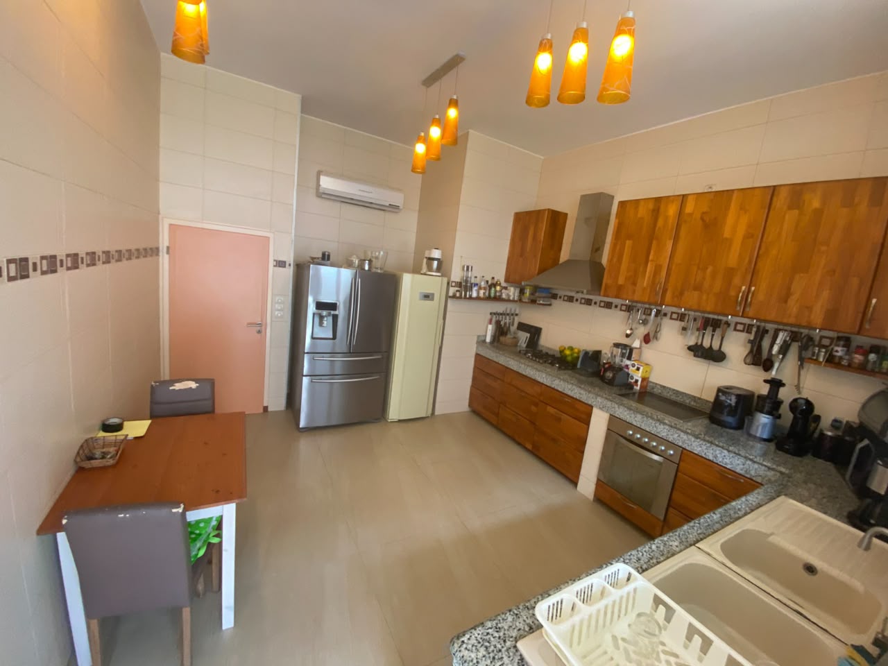 VILLA À VENDRE À COTONOU AKPAKPA QUARTIER JACK