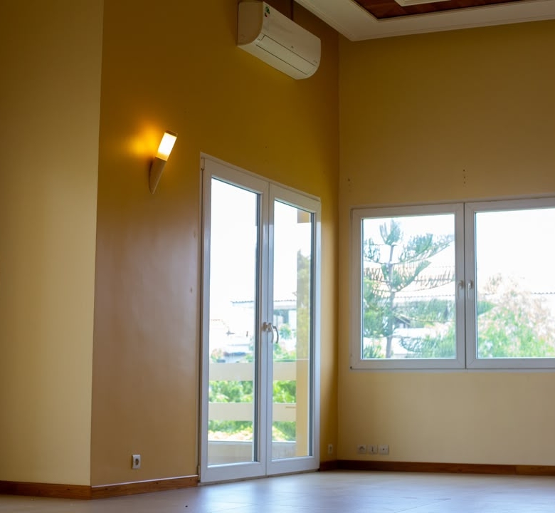VILLA À VENDRE À COTONOU AKPAKPA QUARTIER JACK