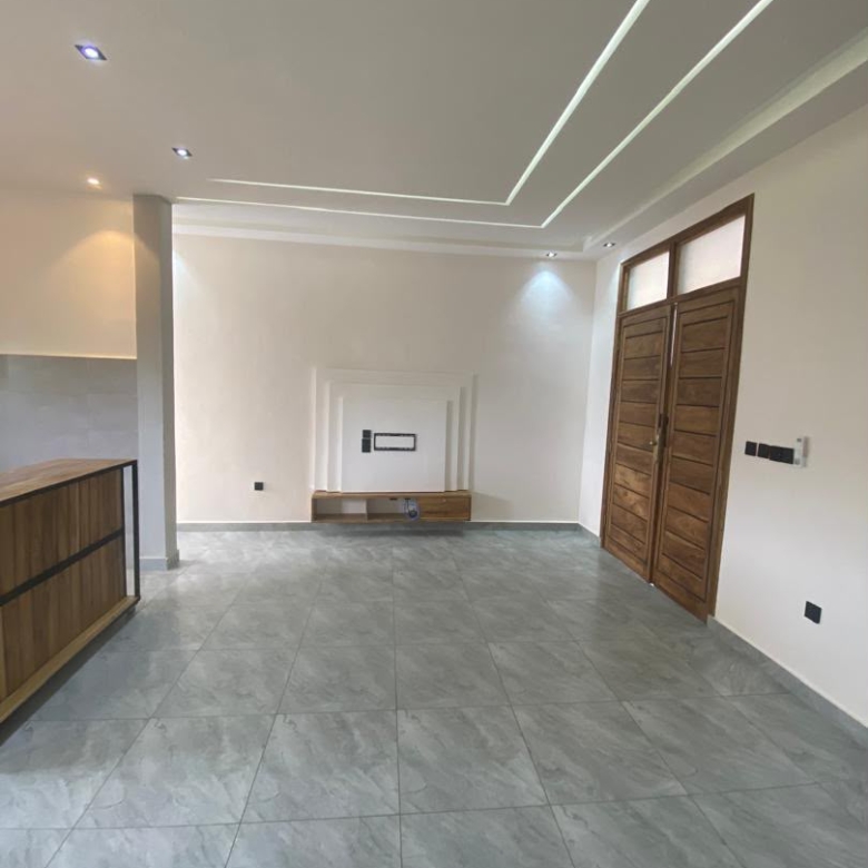 APPARTEMENT À LOUER À COTONOU FIDJROSSÈ (9)