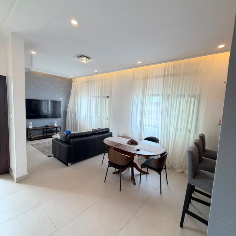 APPARTEMENTS MEUBLÉ À LOUER À FIDJROSSÈ PLAGE (13)